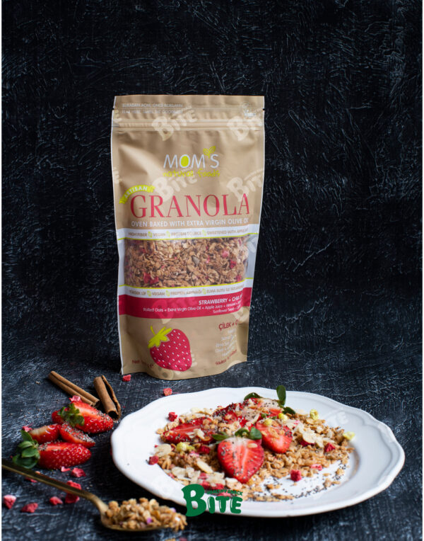 Strawberry Granola 360g